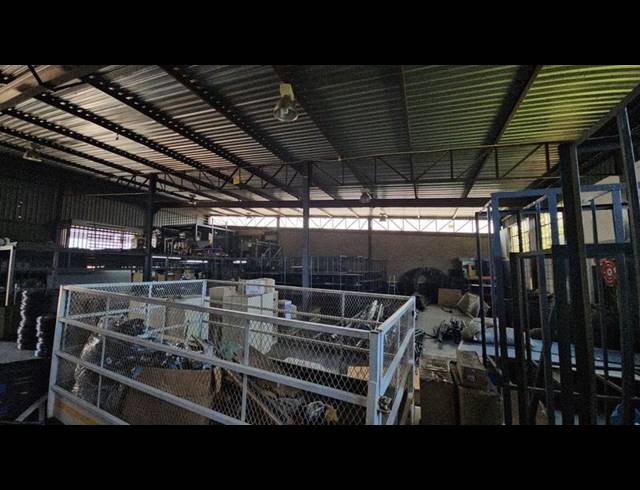 INDUSTRIAL PROPERTY TO RENT IN HALFWAY HOUSE